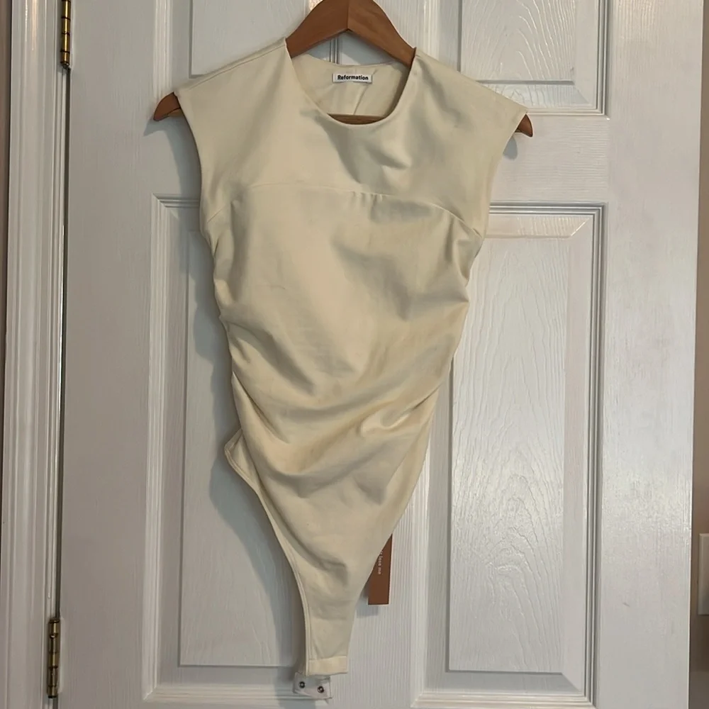 Reformation Reeva Bodysuit small NWT - Picture 4 of 5